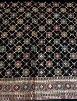 Mirror embroidery
