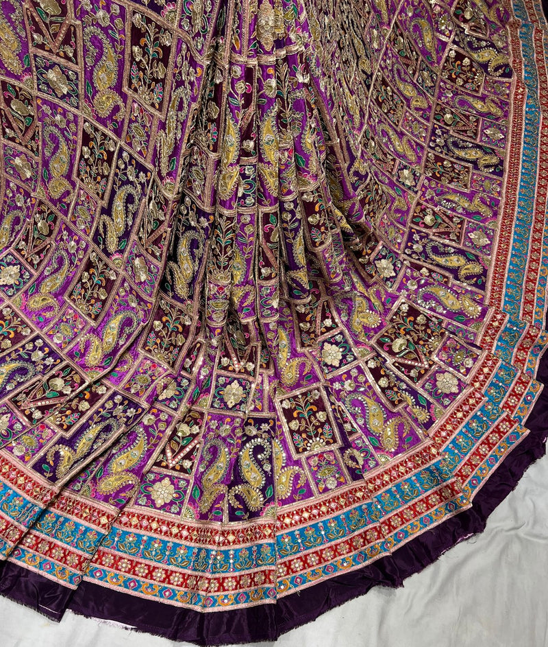 Crepe Position Print Embroidery