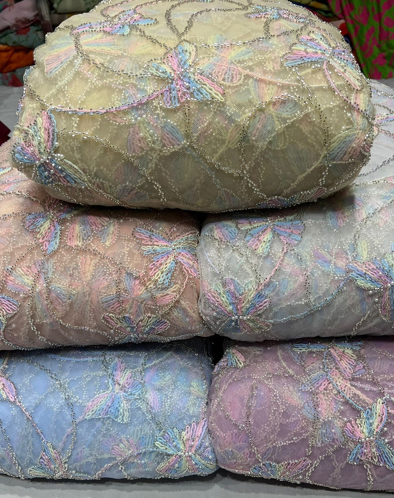 Multi thread embroidery fabric