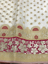 Dola Banarsi