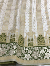 Dola Banarsi