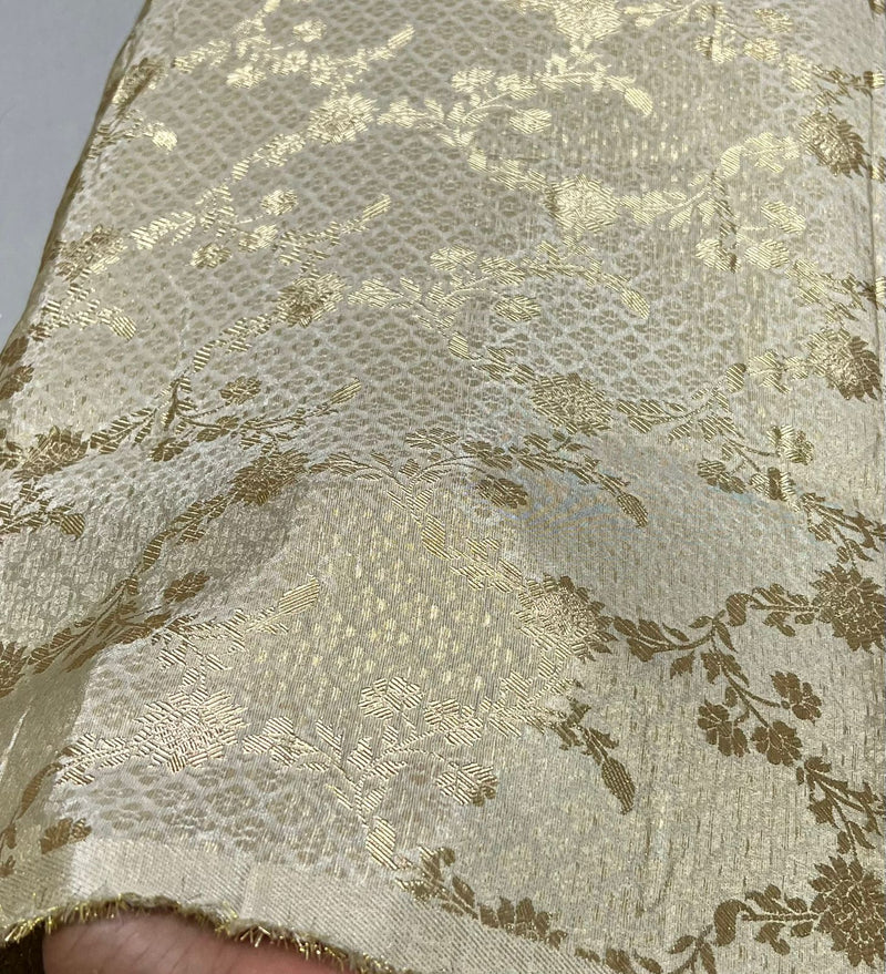 Pure Tissue