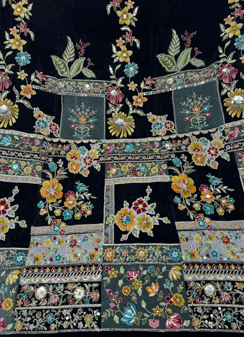 Persian position print embroidery