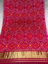 Bandhni discharge dupatta