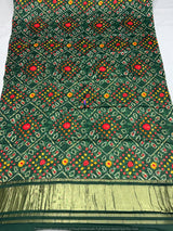 Bandhni discharge dupatta