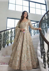 Multi thread embroidery