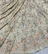 Multi thread embroidery