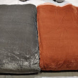 Velvet 44"