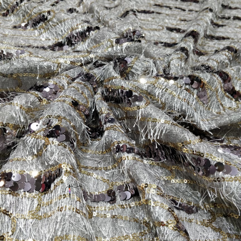 Sequin Tassles on fur nett, 58”
